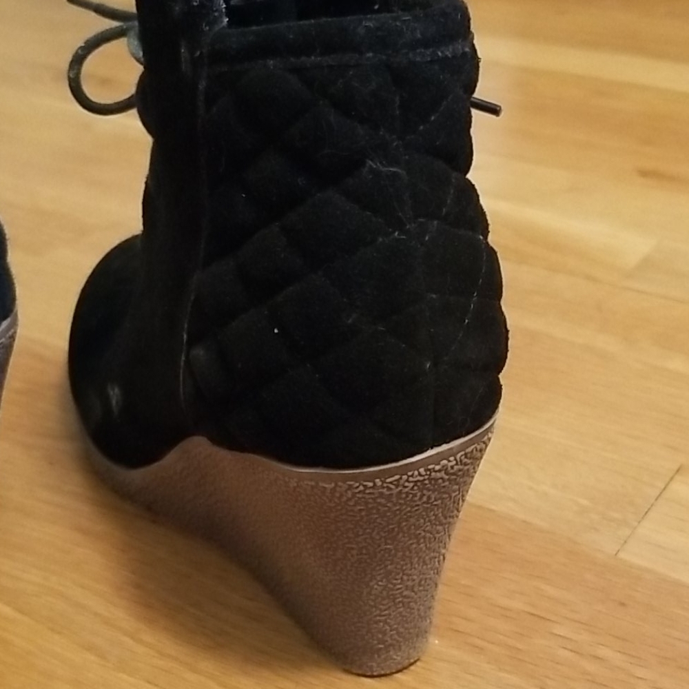 Booties - Picture 3 of 3